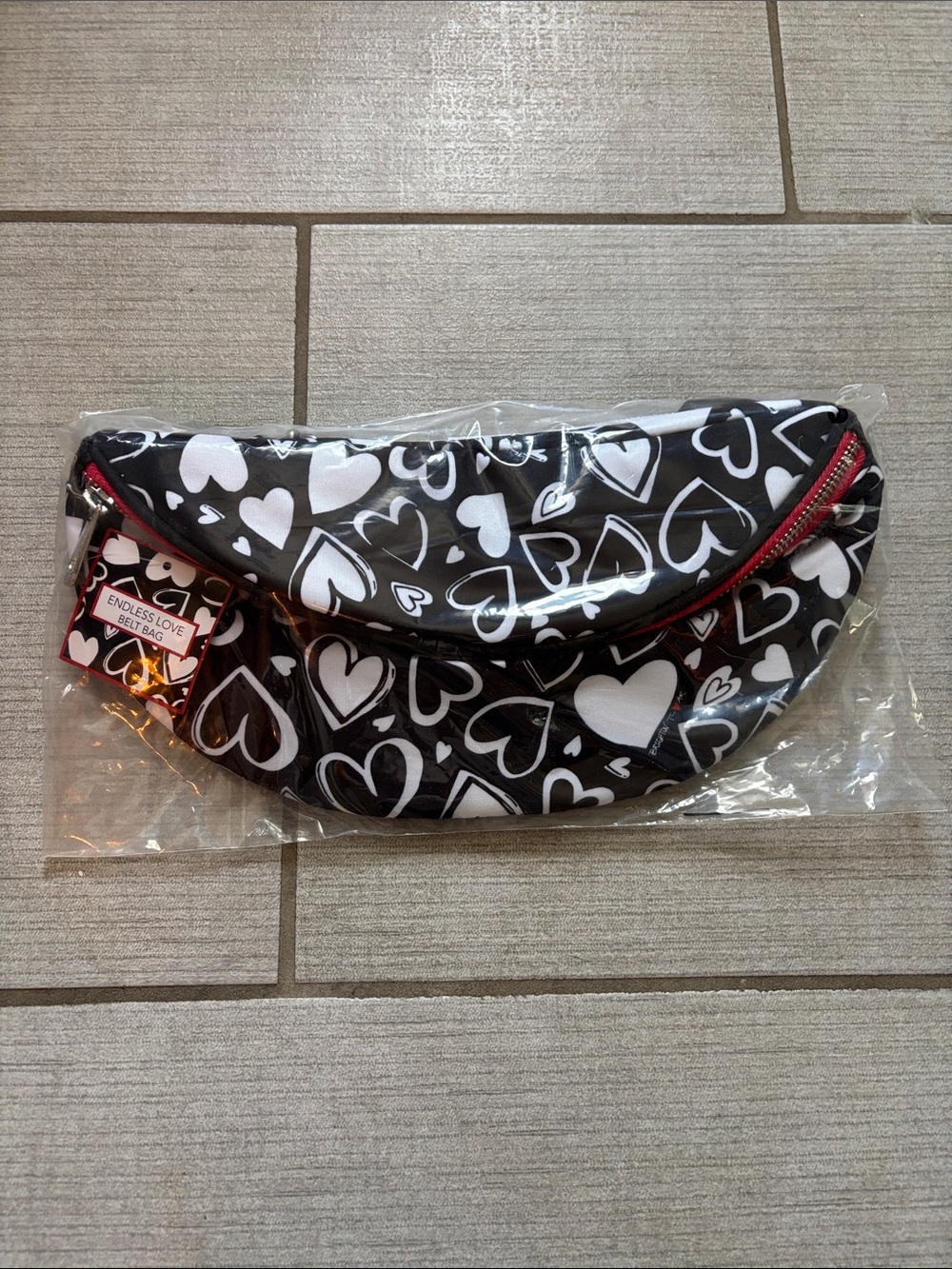 Brighton Endless Love Belt Bag (Fanny pack) Black & White Hearts— New!